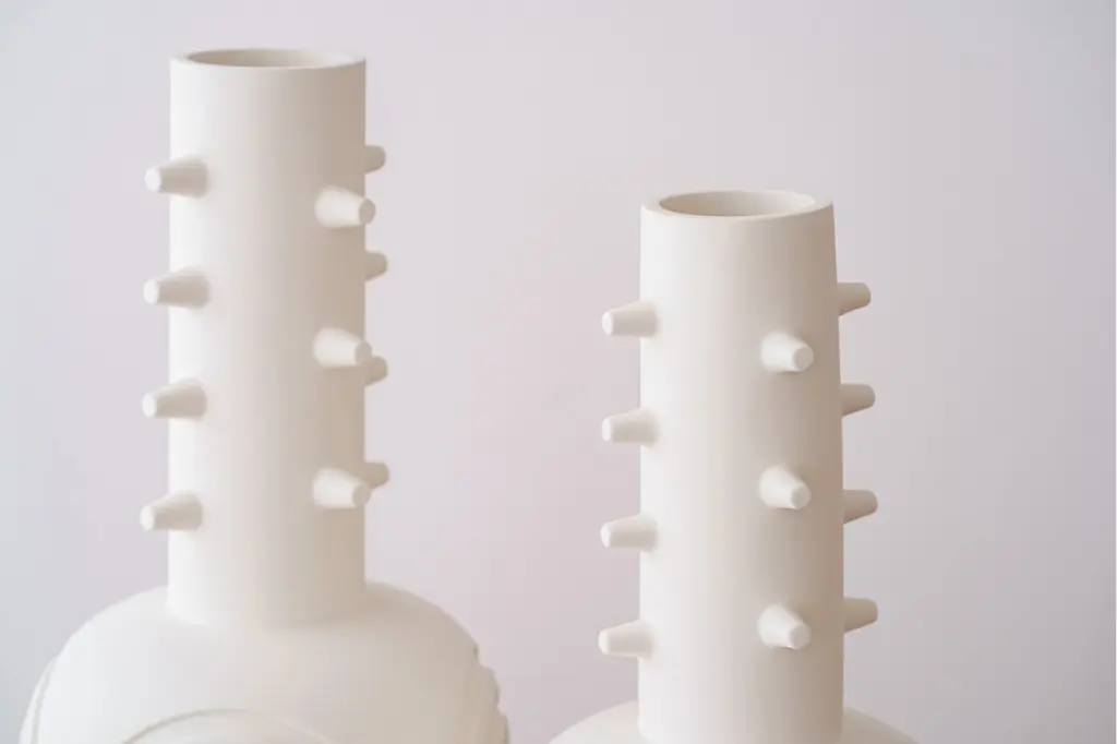 collection-nim-vases-en-ceramique-blanc-mat (1).webp