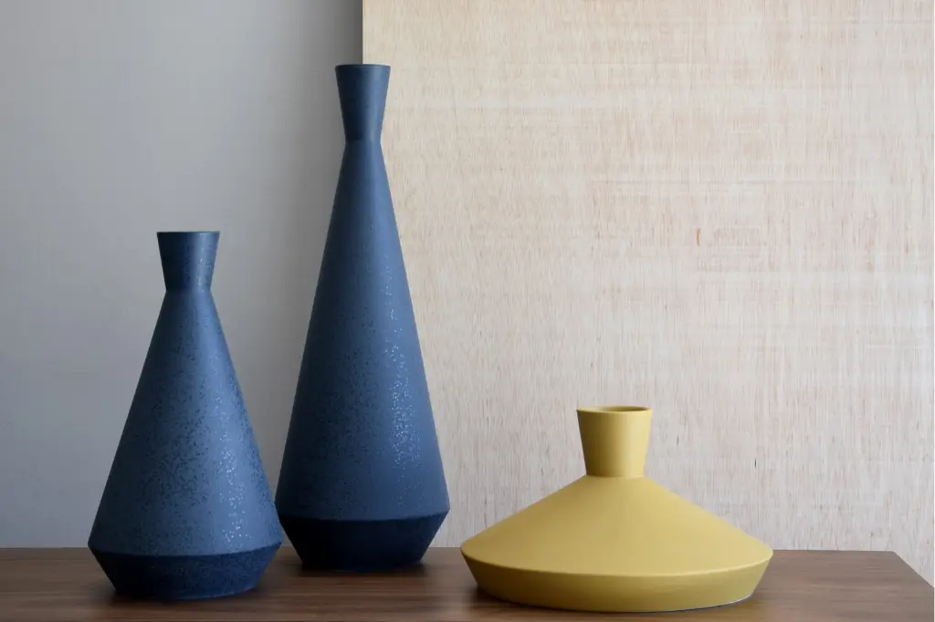 collection-nordique-vases-et-centres-en-ceramique.webp
