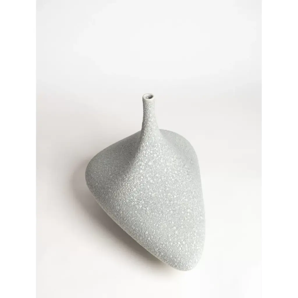 wazon-claraval-reverie-volcanic-grey.webp