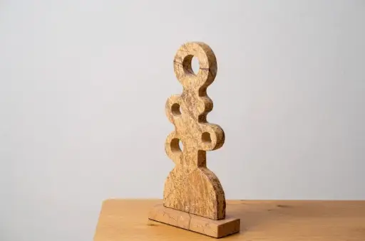 [34K25114] SAND : Sculpture en marbre 24x10x44 cm
