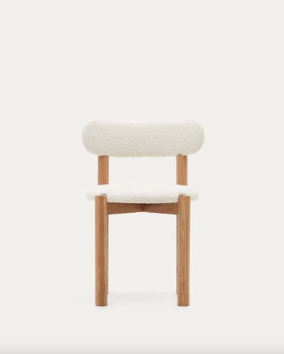 [C0100117TB05] NEBAI : Chaise Nebai en bouclette blanche et bois de chêne noir