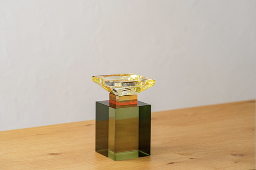 [34PH26048] TAO  : Petit bougeoir en cristal vert 9x9x14,7 cm