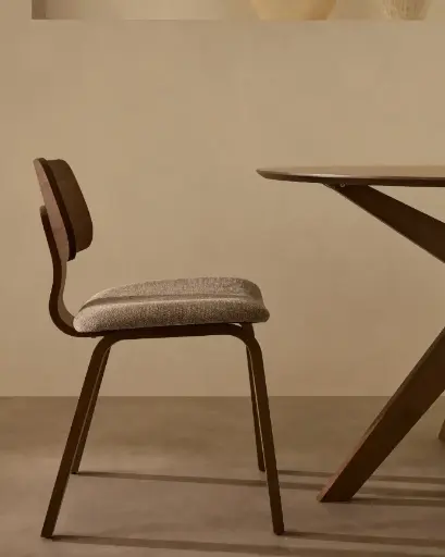 [C00002BF11] GENA : Chaise en noyer et chenille beige