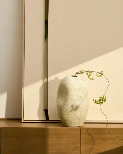 [D00837KK39] MEDIRA : Vase en céramique écru et jaune 32,5 cm