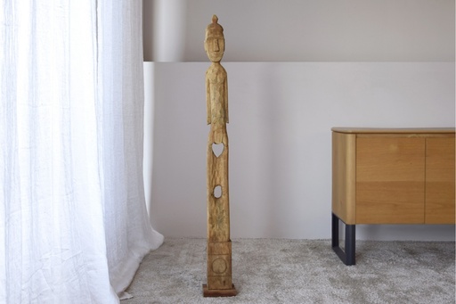 [34FO2357] ICONE : Bois sculpté 15 x 10 x 135 cm 