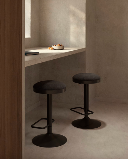 [C0600009SO01] ZAIB : Tabouret Zaib en chenille noir et acier noir mat hauteur 58-80 cm