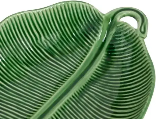 [65002916] BANANA LEAF : 
Grand plat vert 50,5 x 28 x 6,5 cm