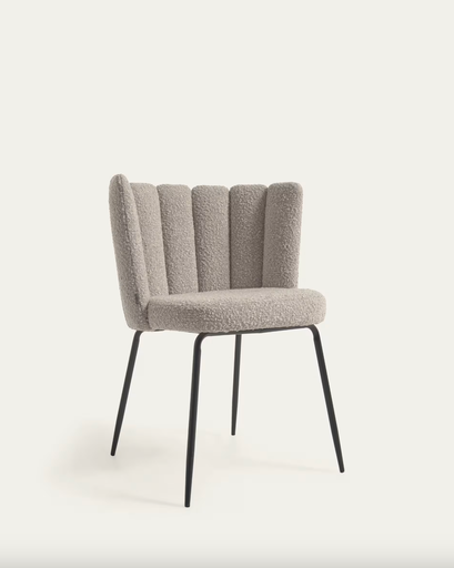[CC2025J14] ANIELA : Chaise Aniela bouclette gris clair et métal peint noir